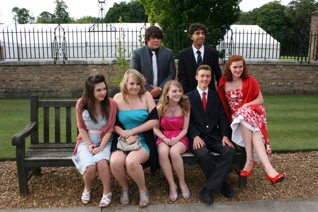 618x404 pixels (74K)